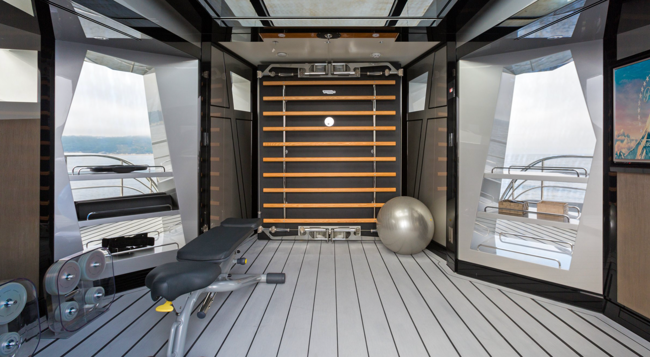 OKTO party yacht charter St Tropez France