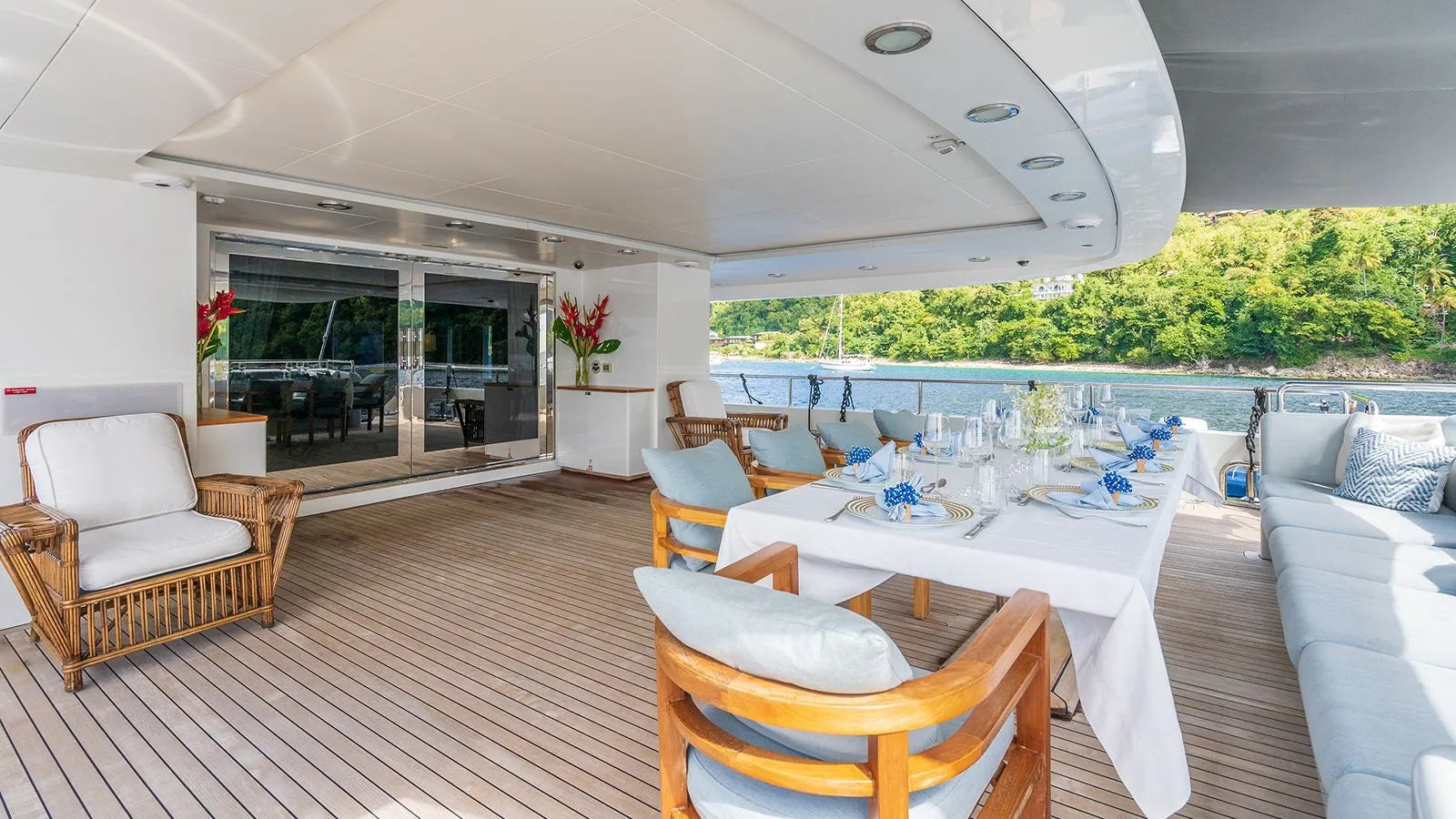 Oceanos luxury yacht charter French Riviera