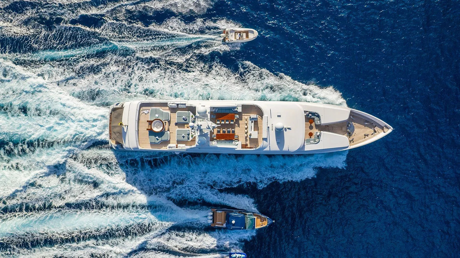 Oceanos Superyacht Party Charter Cannes 