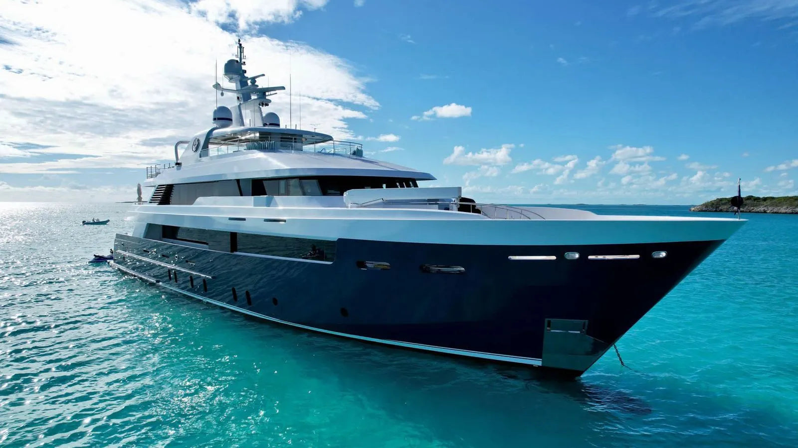 PISCES yacht Charter Naples Italy
