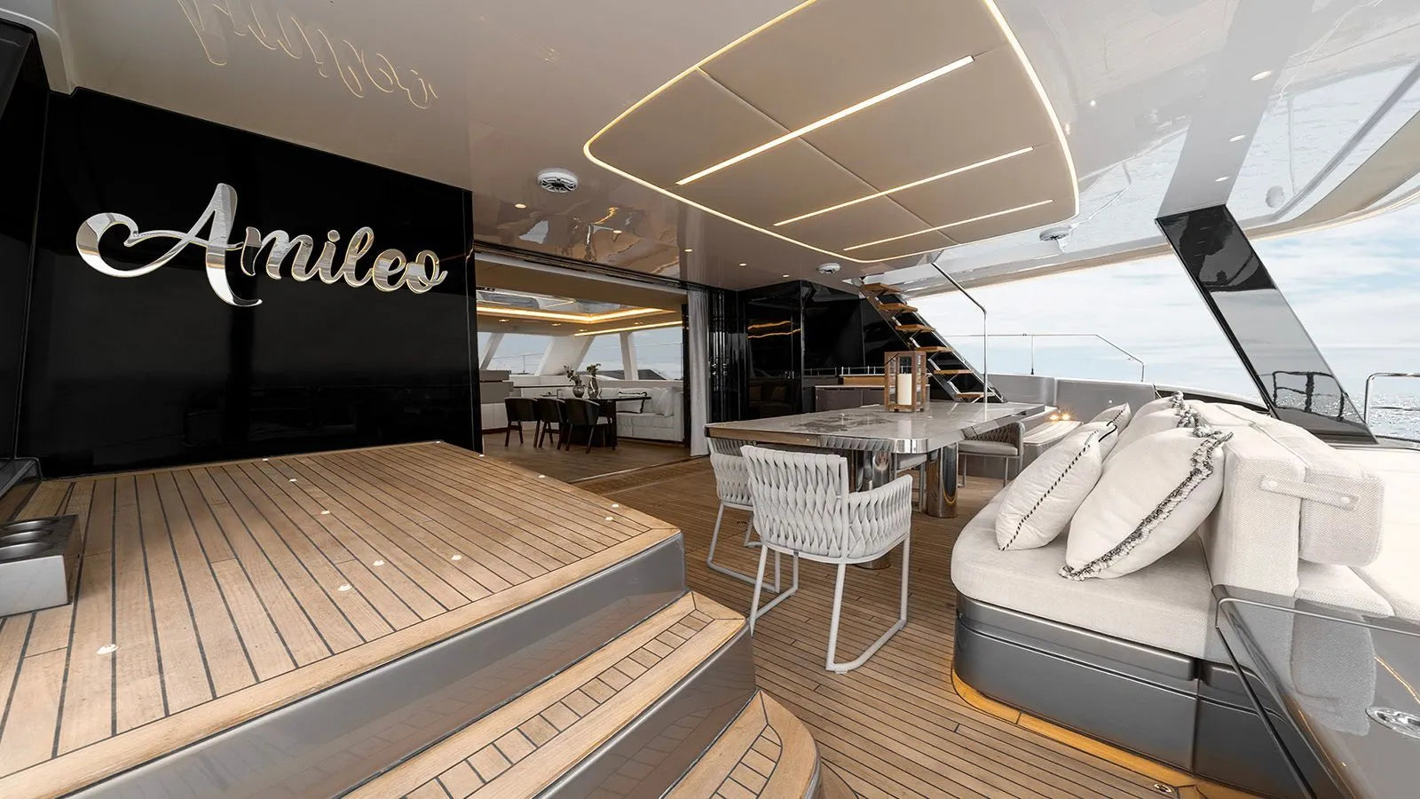 weekend yacht charter St Tropez France