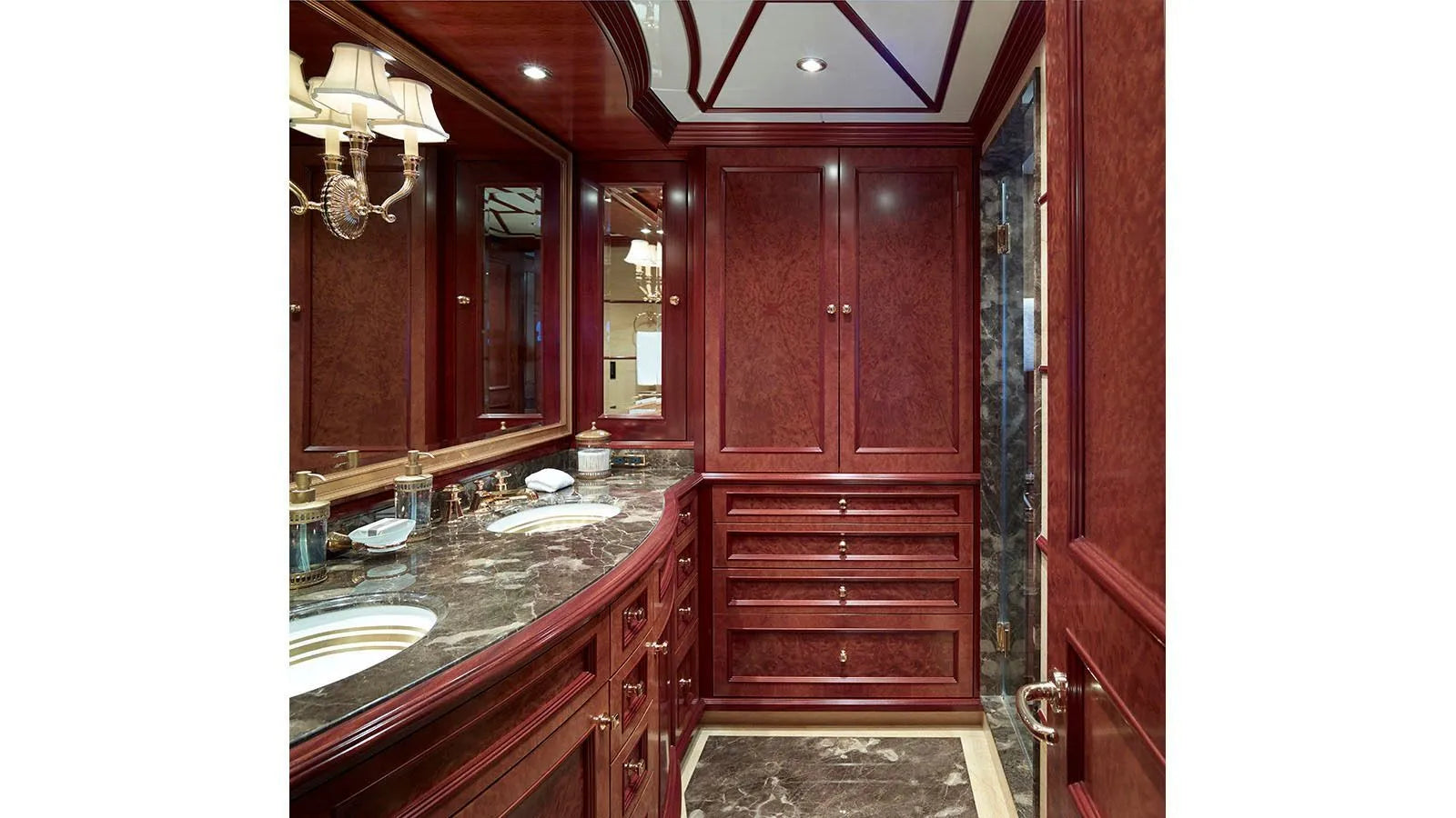 Motor Yacht Charter Cannes France