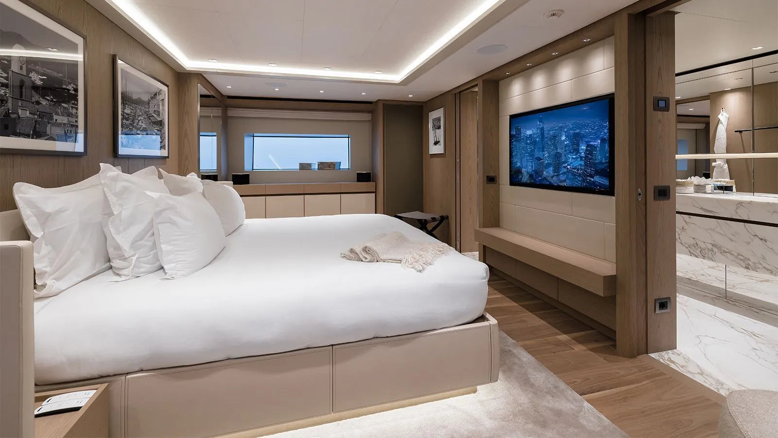 M/Y LES BRUXELLOIS superyacht charter Holiday Cannes France