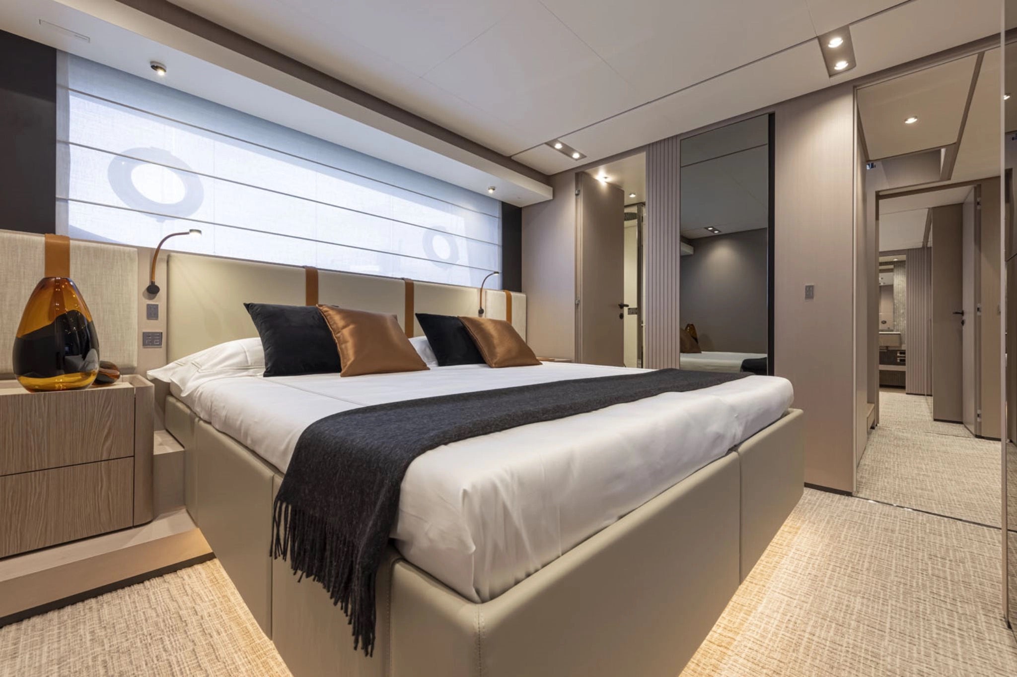 party yacht Charter Cannes 