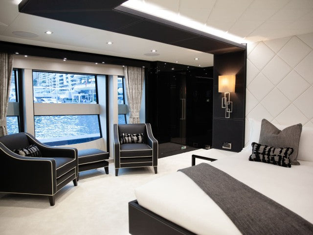 luxury yacht Charter south of France