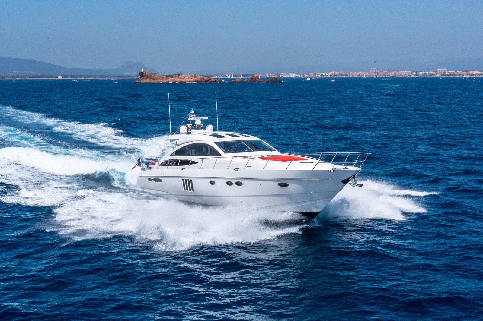 P'tite Bouille Cannes Yacht Charters