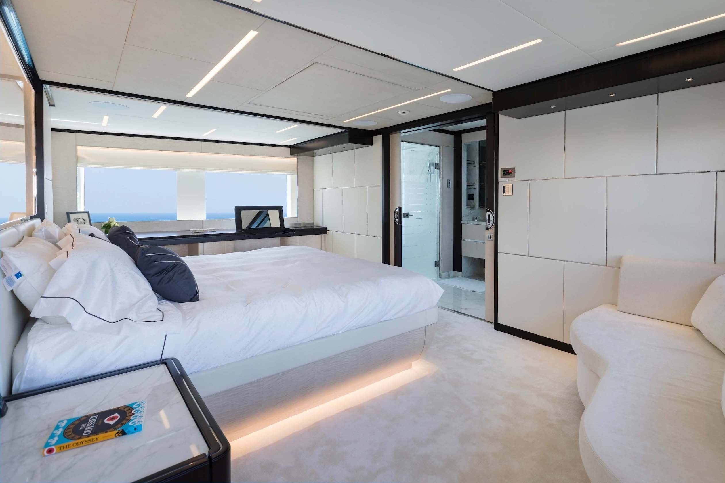 Party Yacht Charter Beaulieu sur Mer