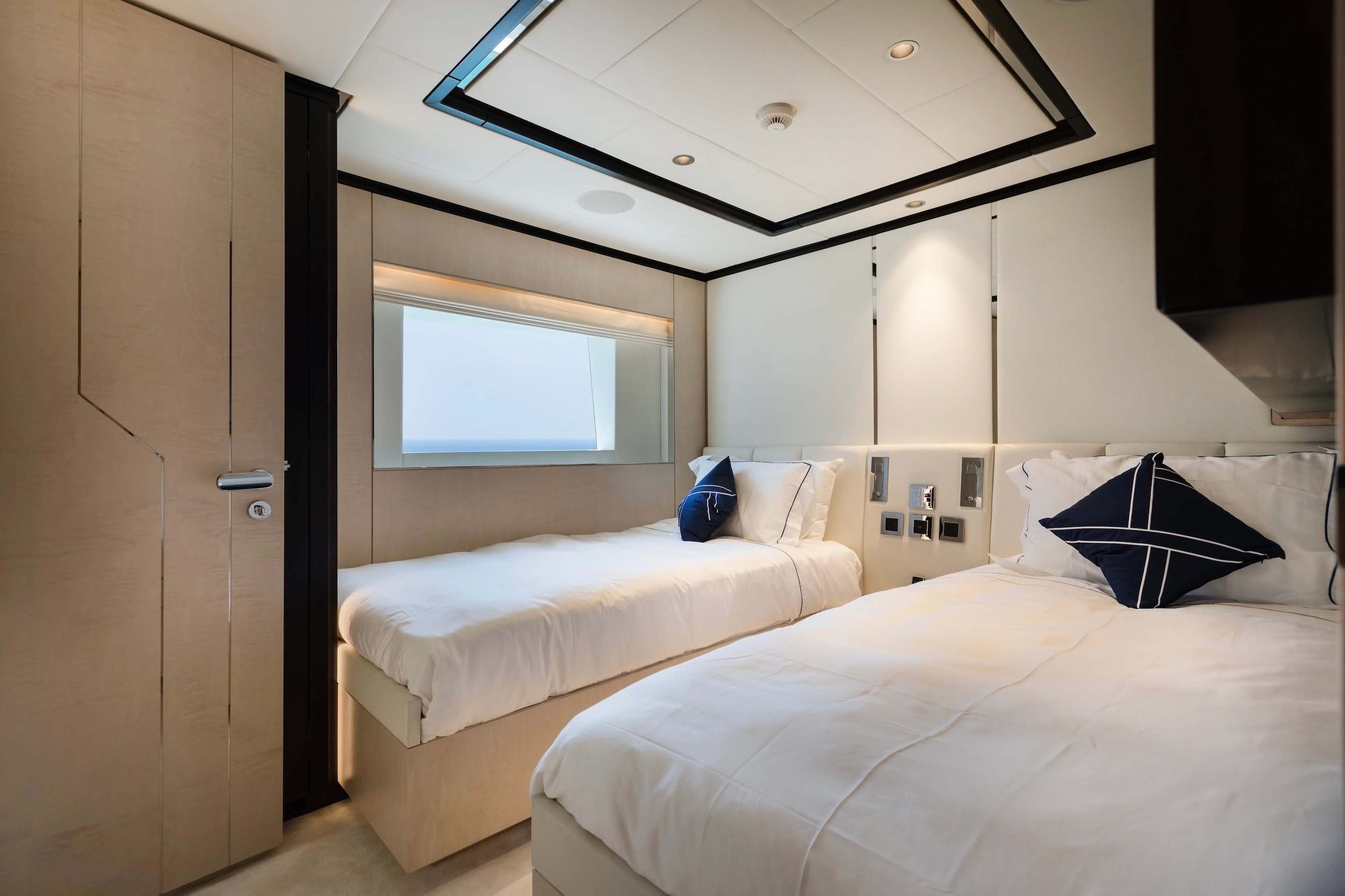 Mega Yacht Charter Beaulieu sur Mer