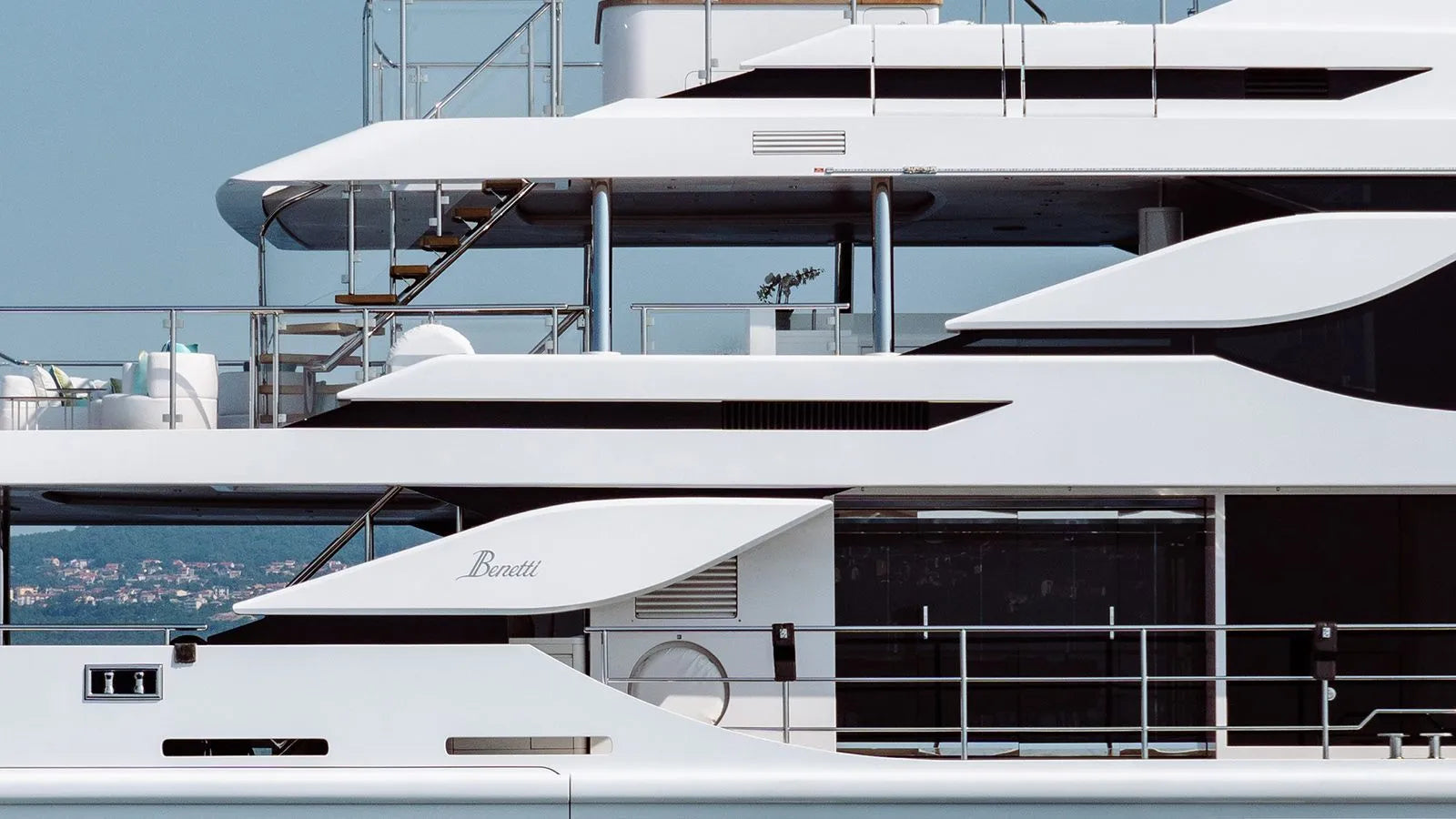 M/Y SEAGULL MRD Superyacht Hire Cannes