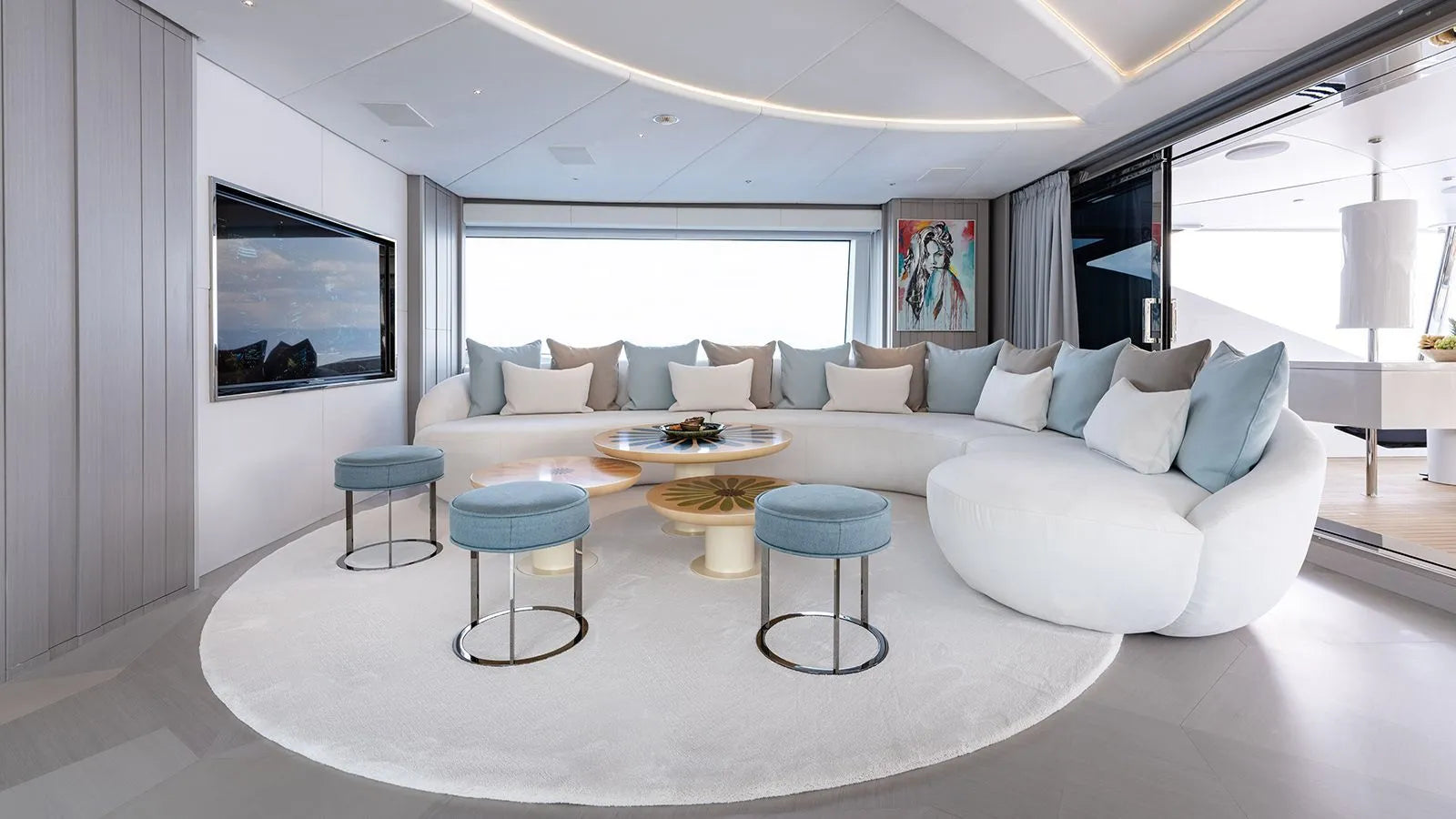 M/Y SEAGULL MRD Yacht for rent In Cannes
