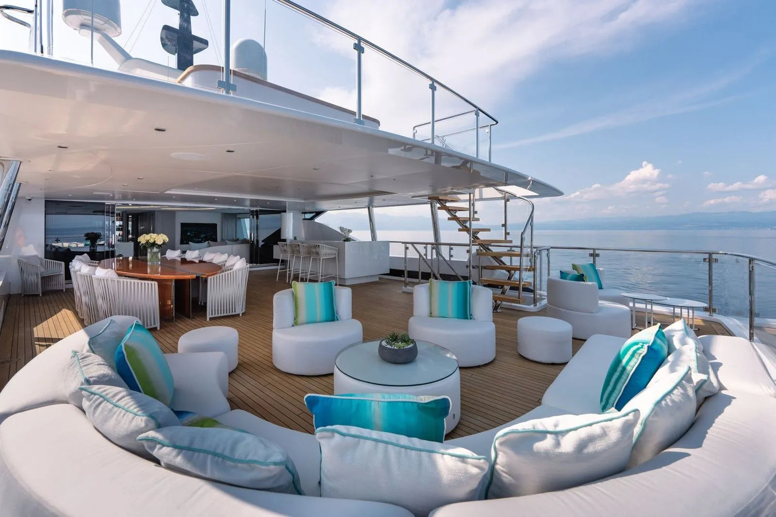 M/Y SEAGULL MRD Yacht Charter Holiday Cannes
