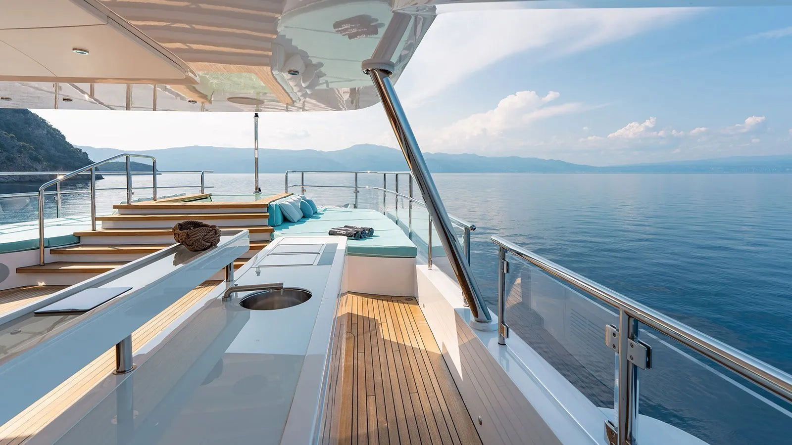 M/Y SEAGULL MRD best yacht charter In Cannes France