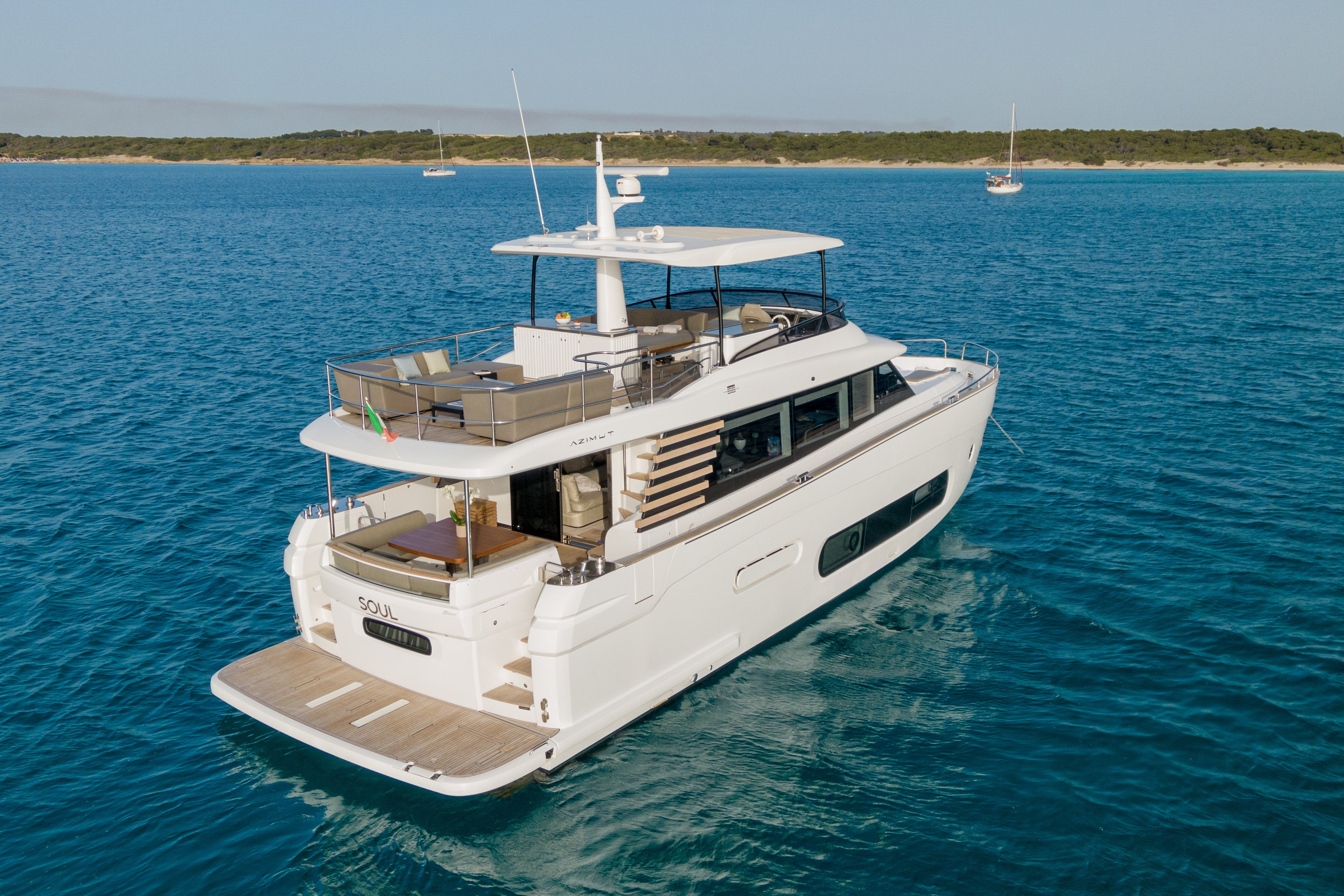 luxury yacht Charter Naples, Italy