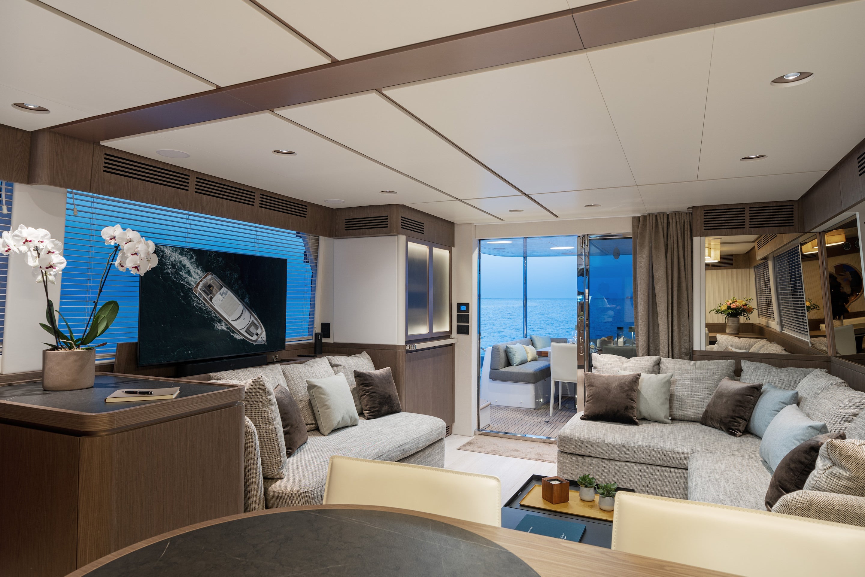 Private yacht-charter Naples Italy