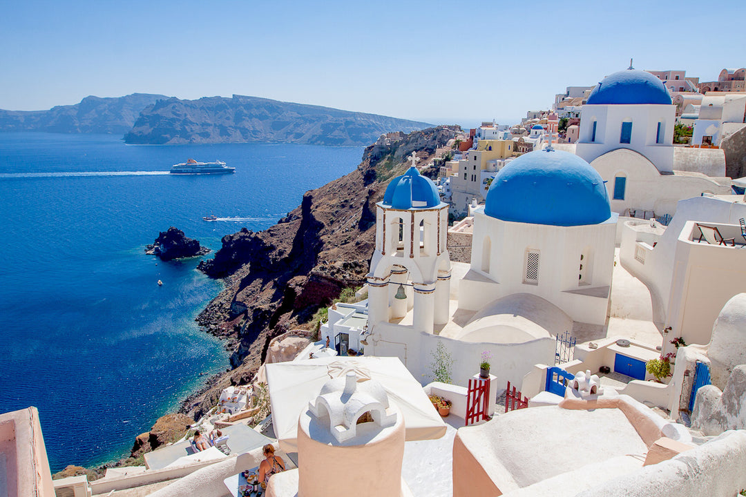Yacht Charter in Santorini