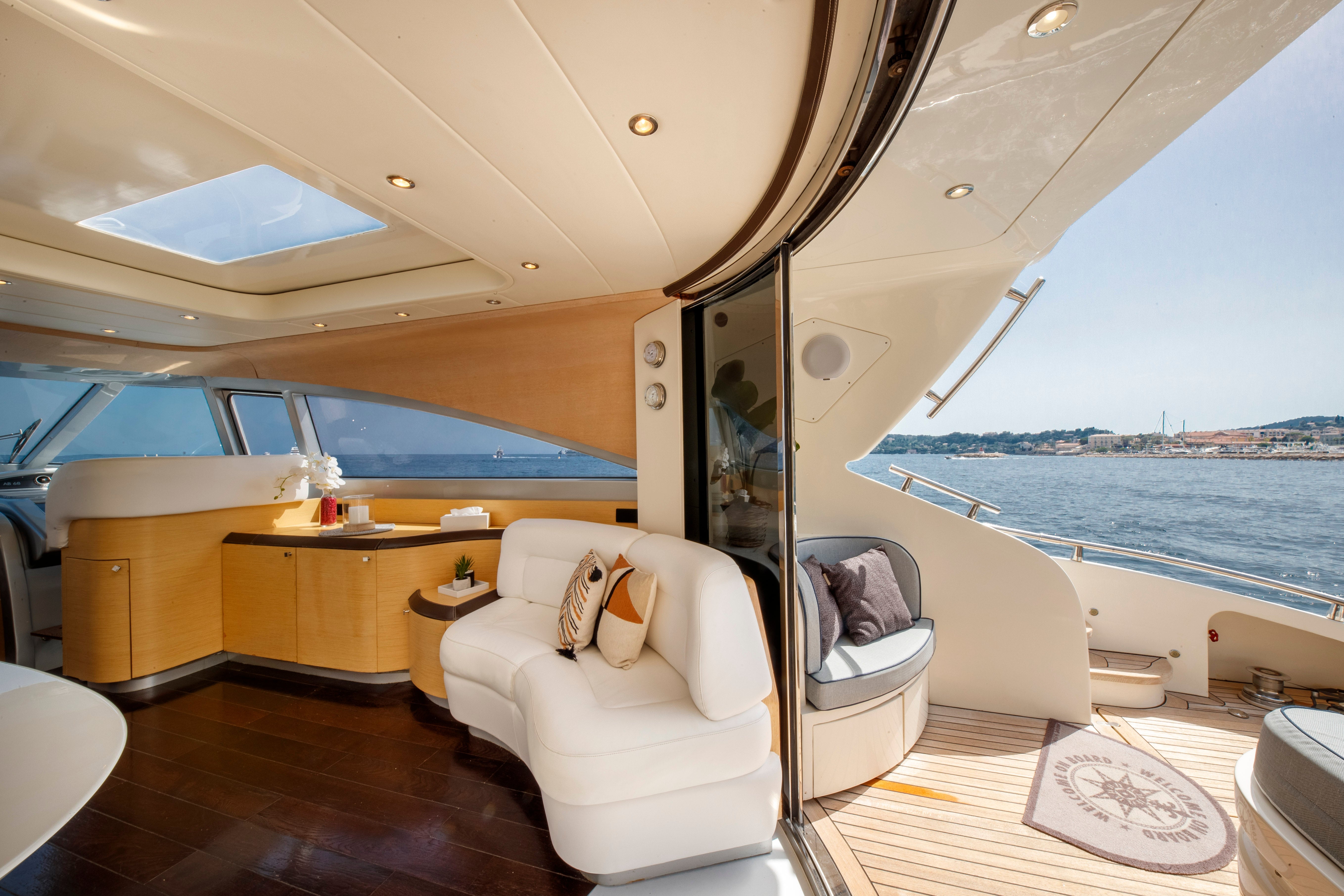 Yacht Charter Prices Beaulieu sur Mer
