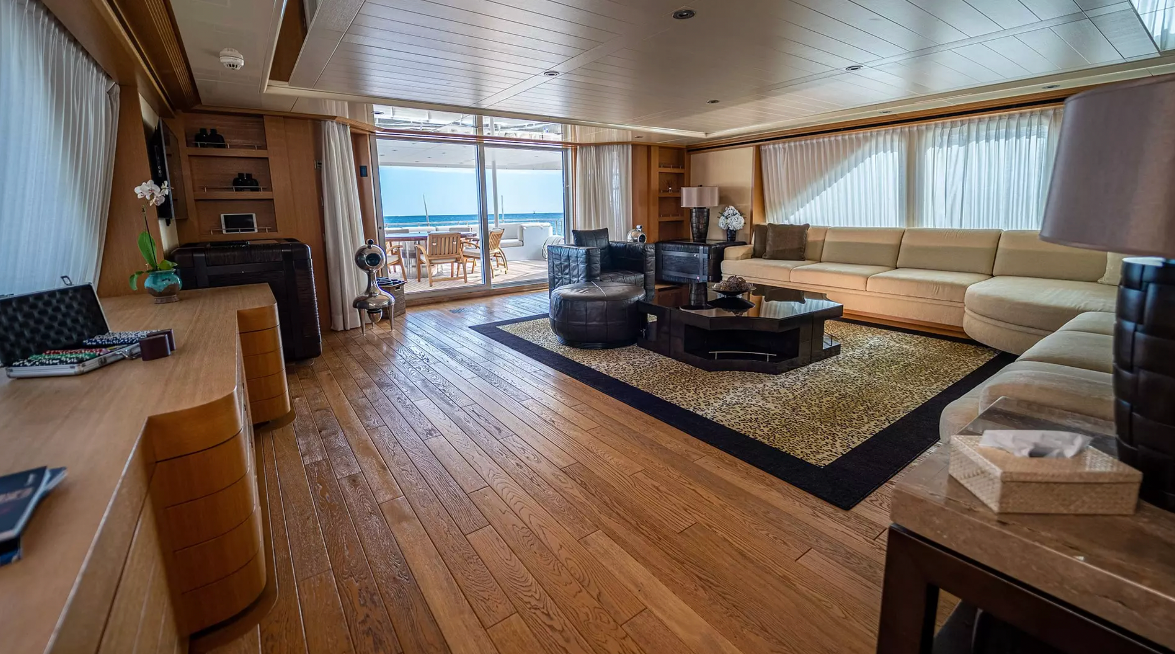 Cannes yacht rentals