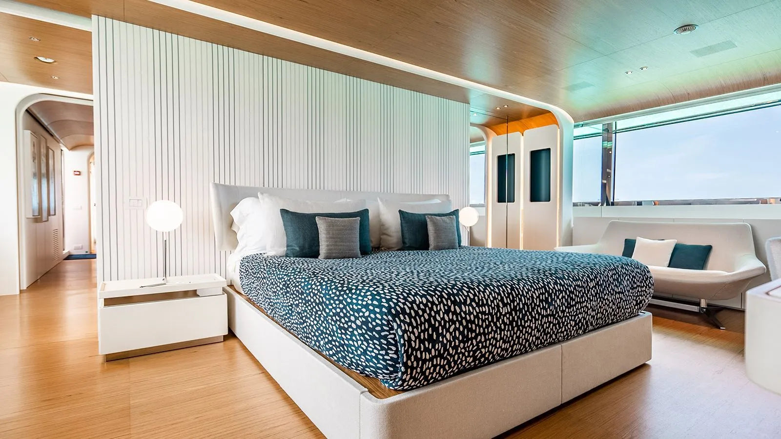 French Riviera Super Yacht charter