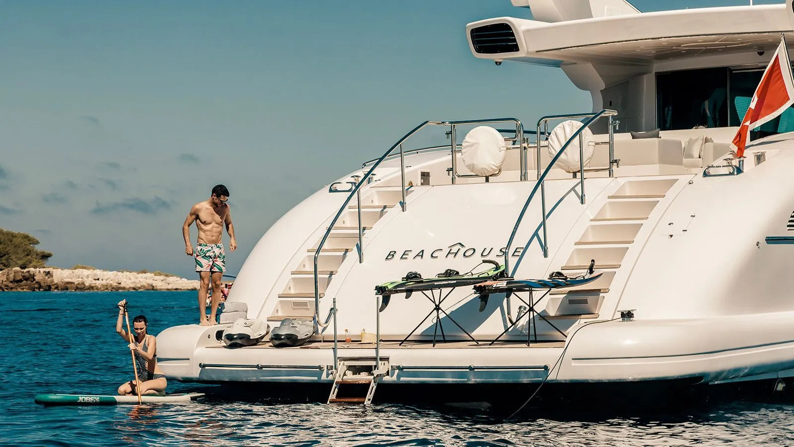 Mega yacht Charter Cannes 