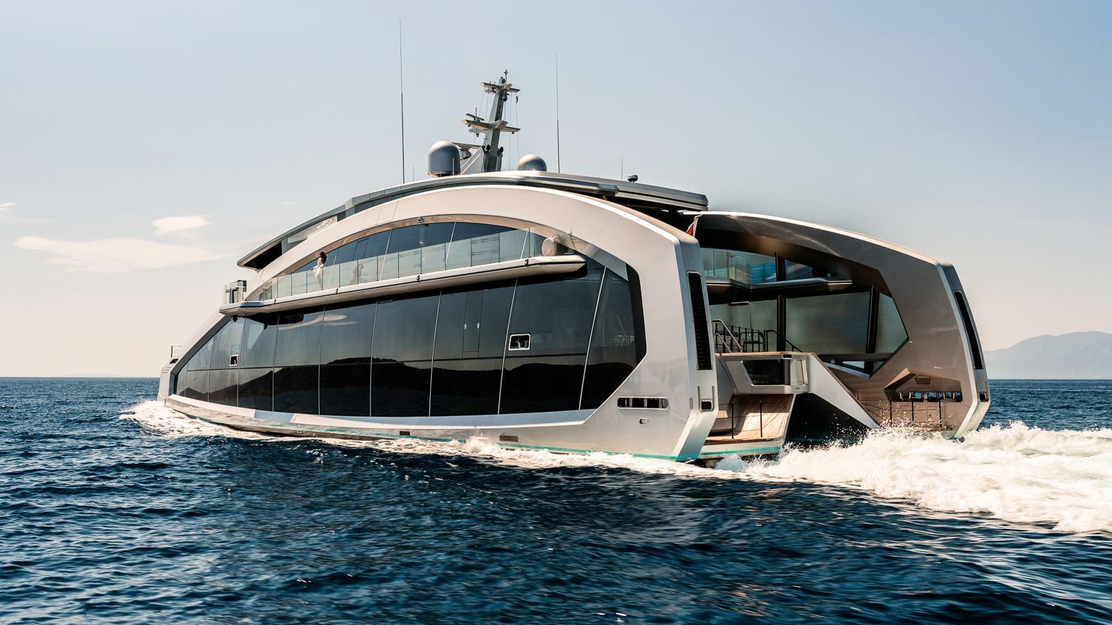 M/Y THIS IS IT weekly yacht charter Cannes