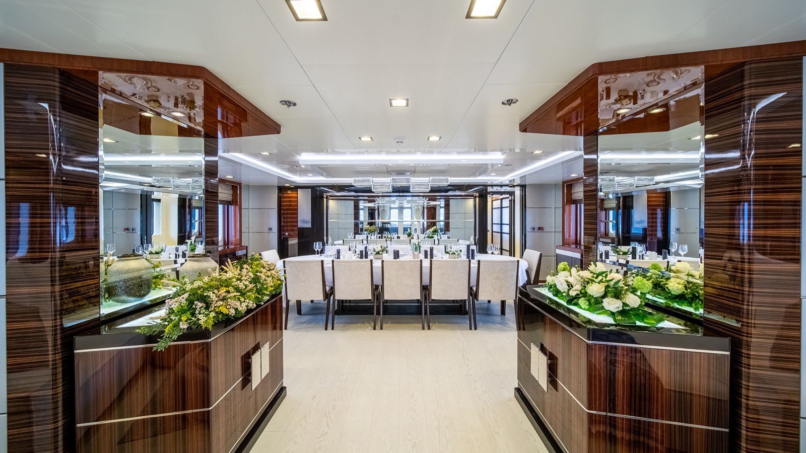 M/Y TURQUOISE Mega Yacht Charter French Riviera