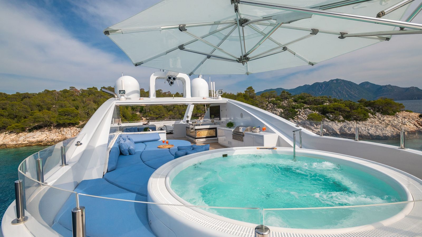 M/Y TURQUOISE yacht Charter Cannes