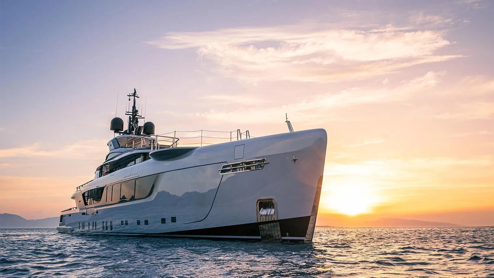 Weekly yacht Charter Monaco