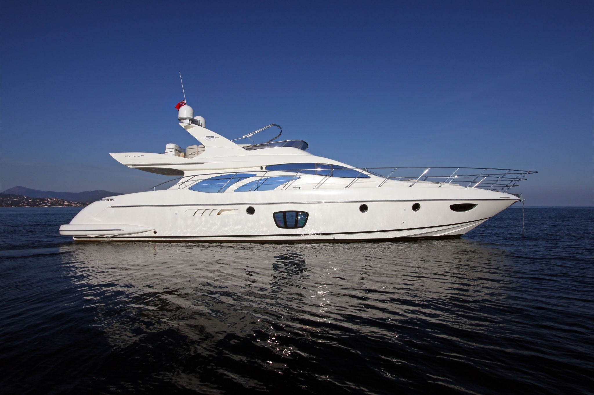 weekend yacht charter Antibes France