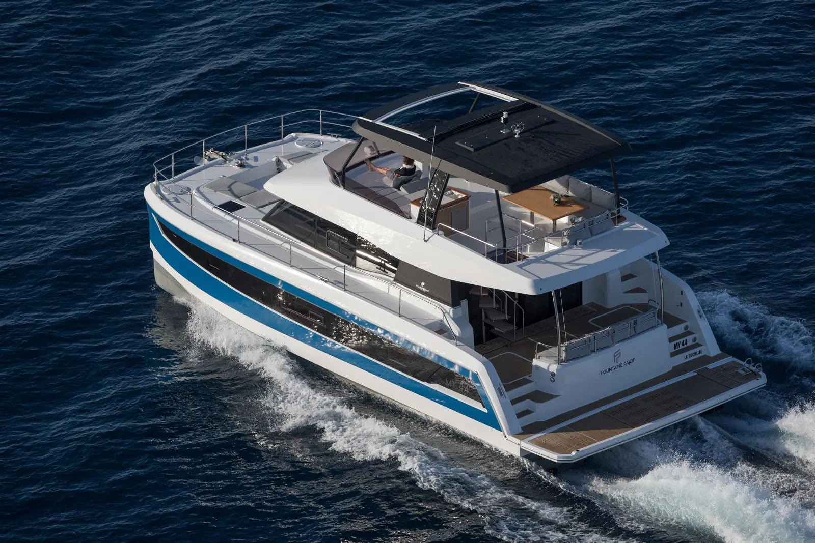 luxury yacht Charter Cannes 