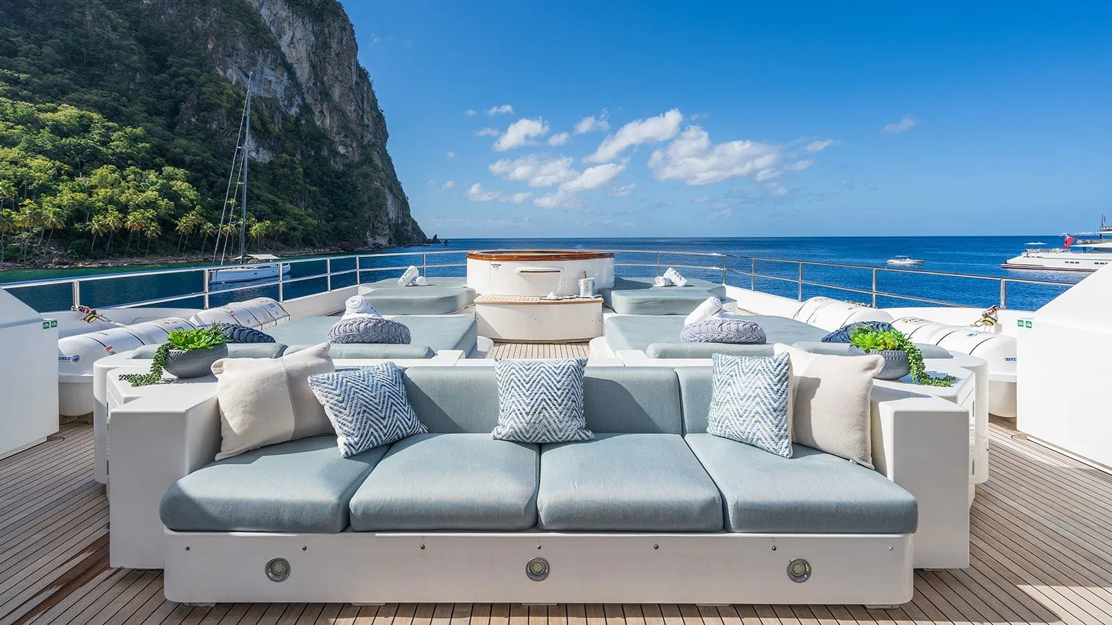 Oceanos French Riviera Yacht Charter Holiday