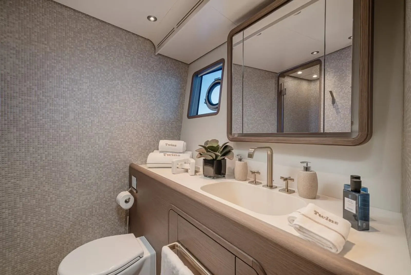 M/Y TWINS luxury yacht charter Amalfi Coast