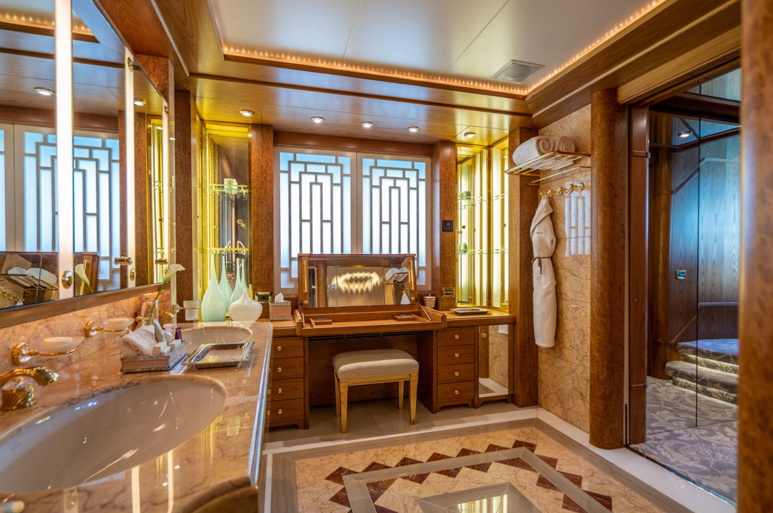 Best private yacht charters Saint Barts
