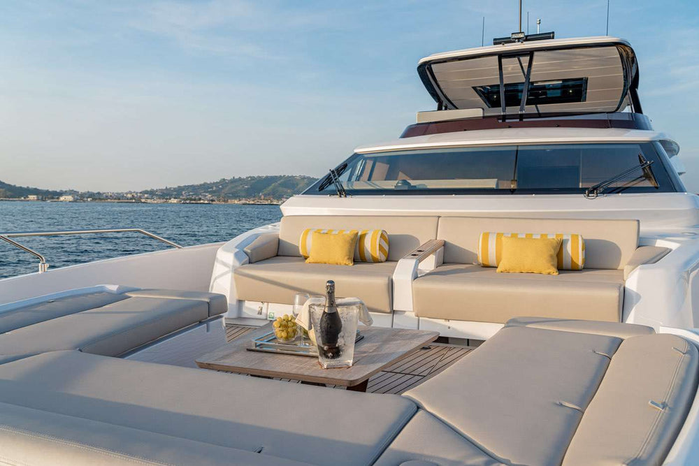 Naples Italy private yacht charter