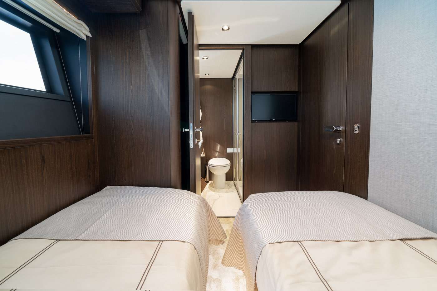 Weekly yacht Charter Amalfi Coast