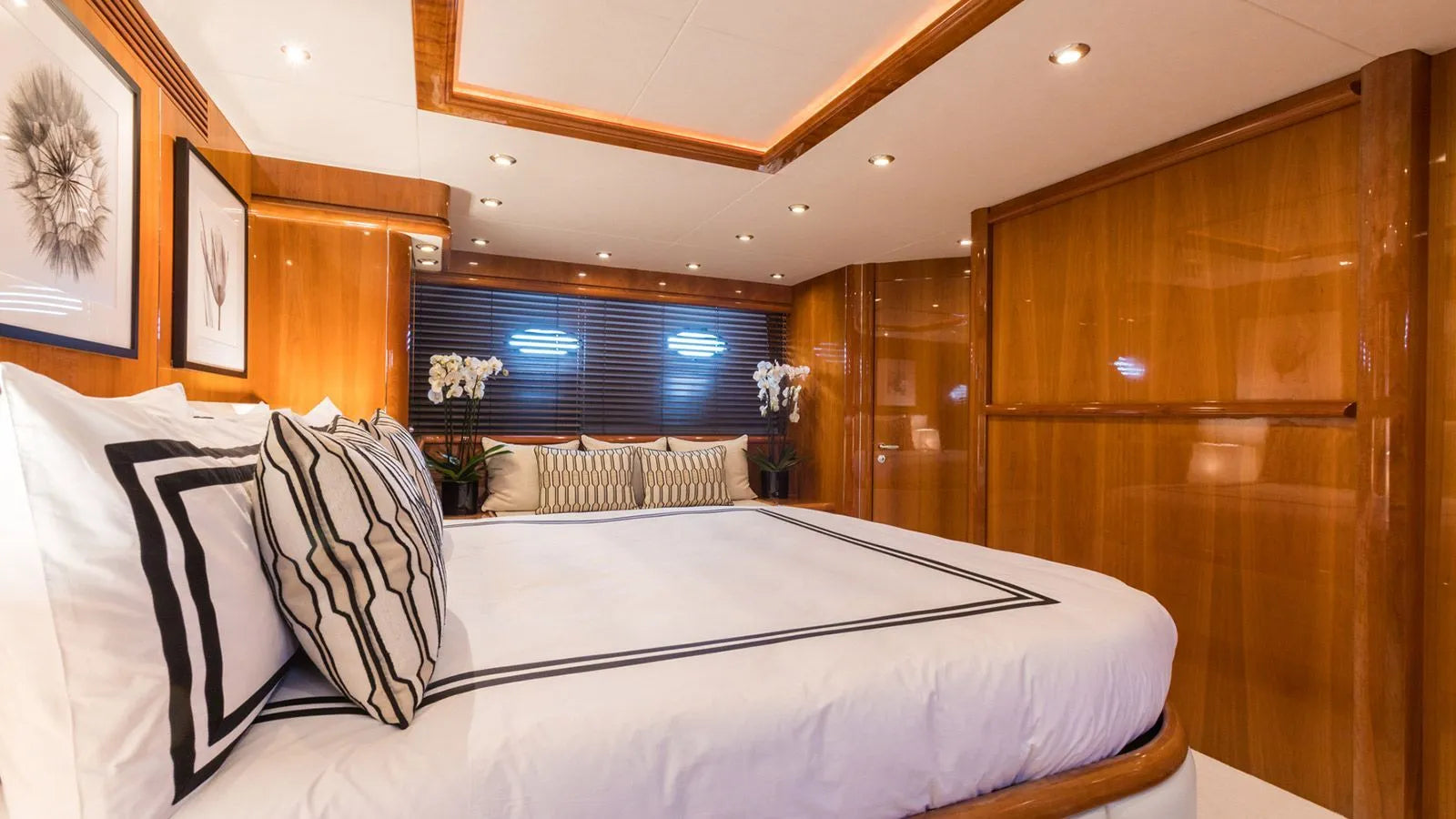 vacation yacht charter Cannes France