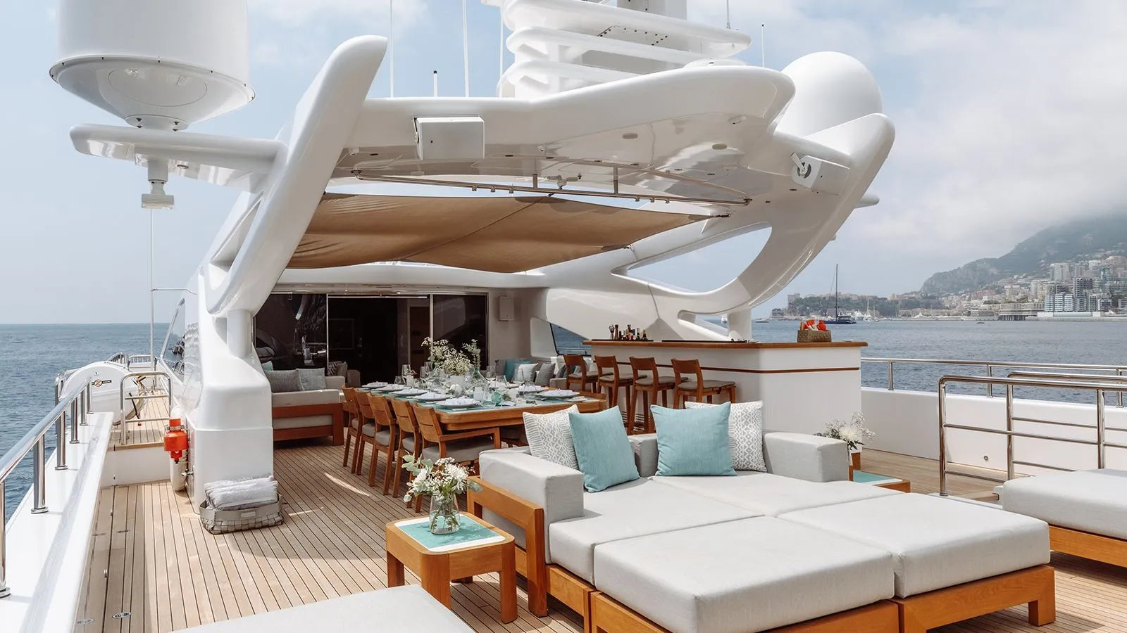 Luxury Yacht Charter St Tropez France