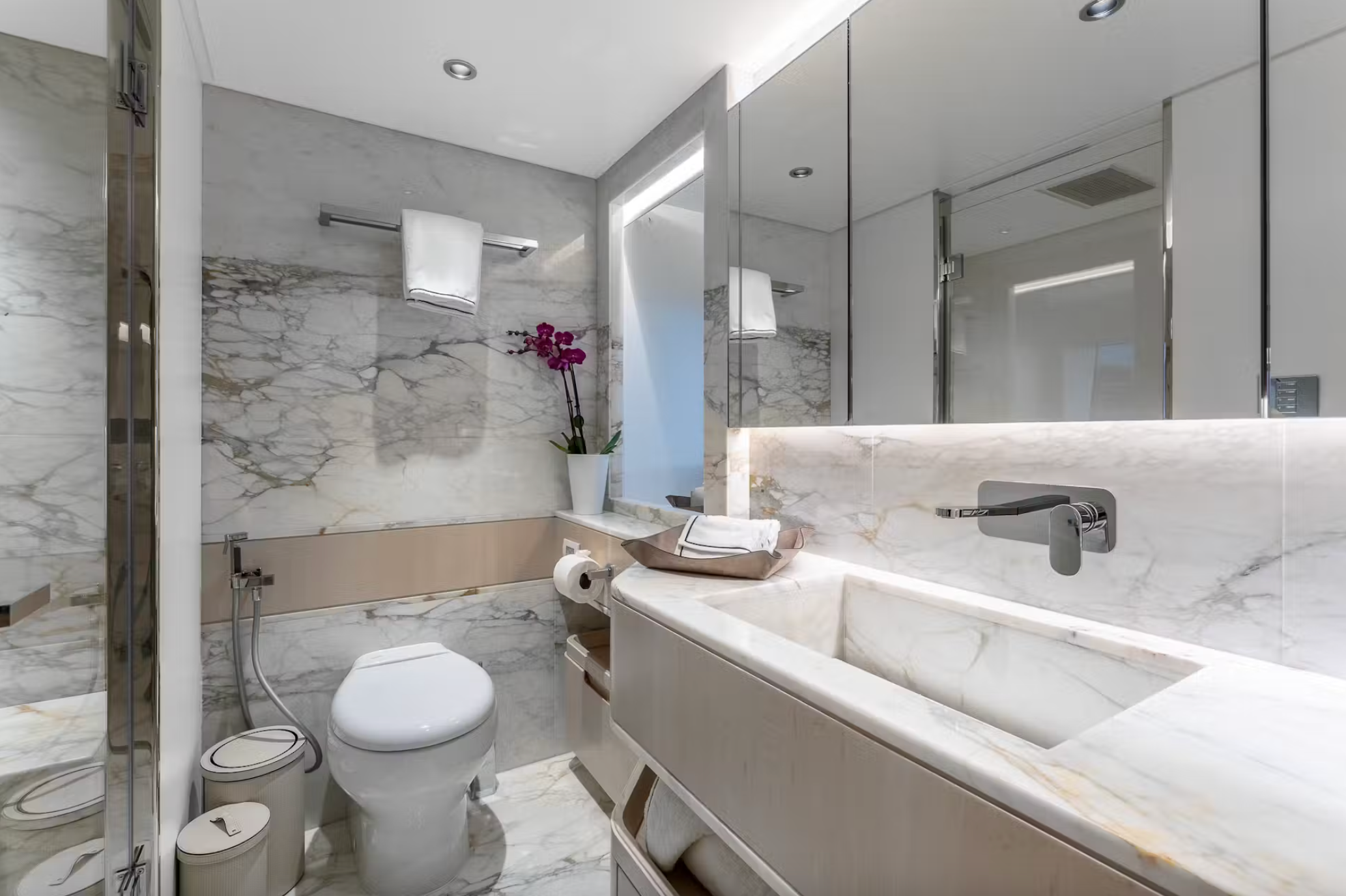 Yacht Charter Holiday Cannes France