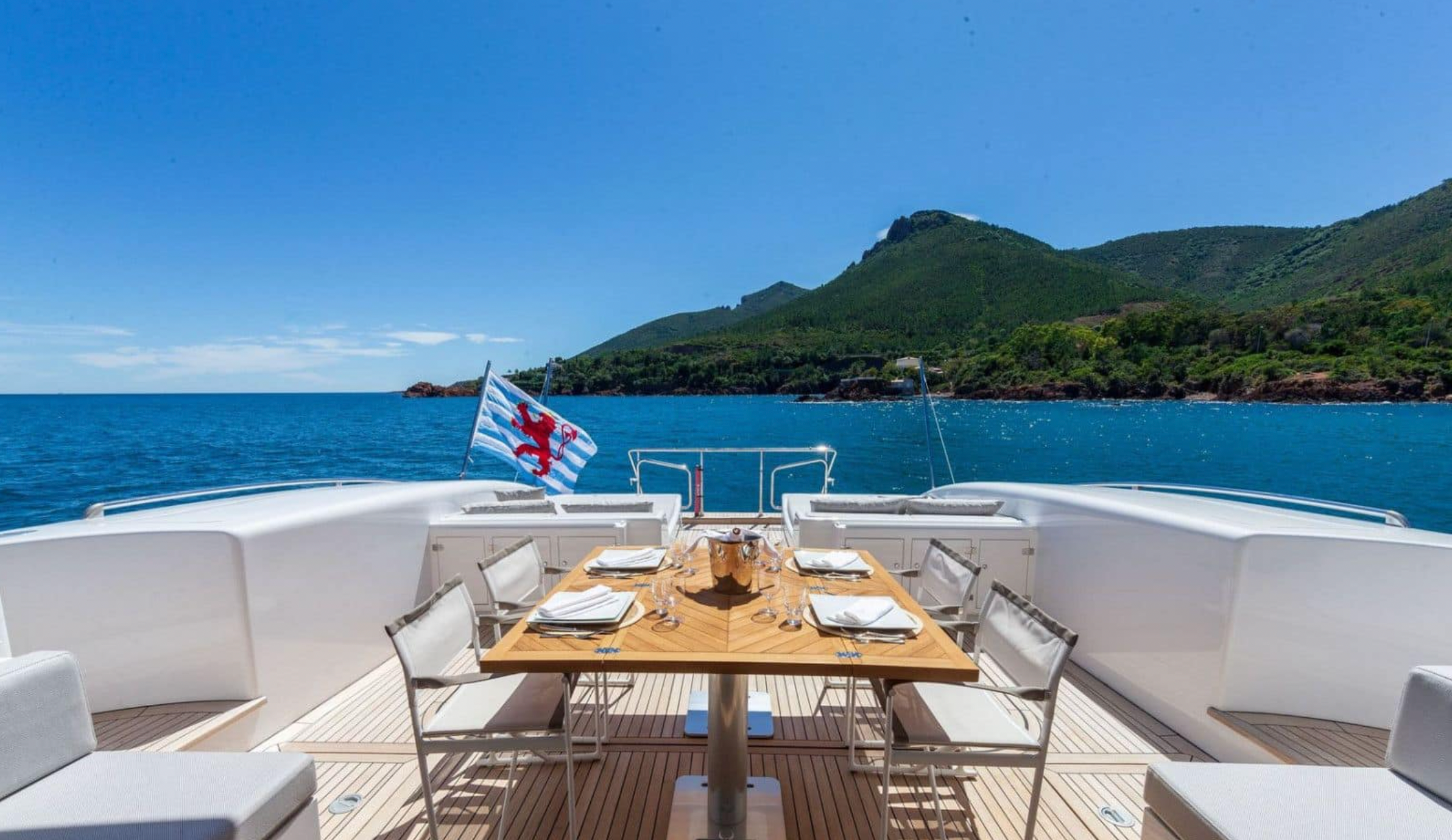 LADY B Yacht Charter Holiday Cannes France