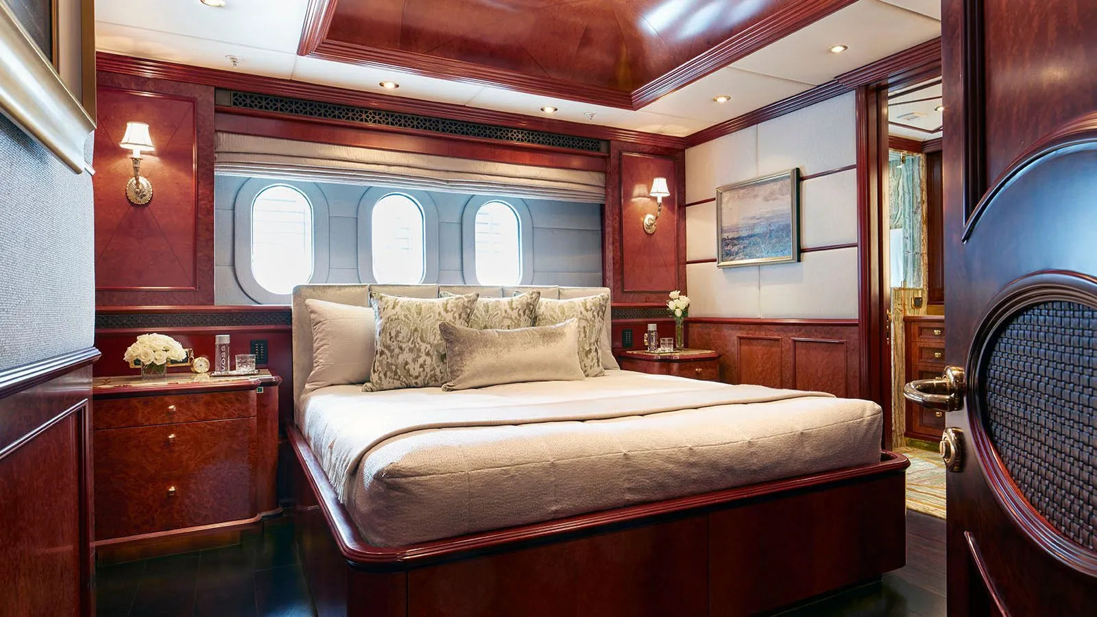 Luxurious Yacht Charter Cannes