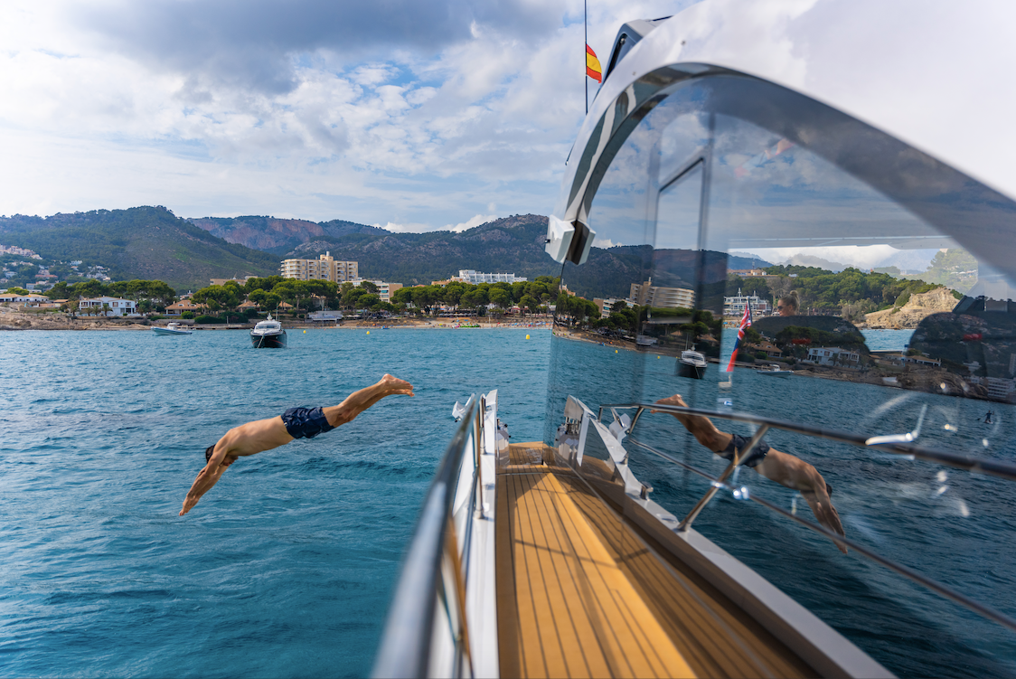 birthday yacht charter St Tropez France