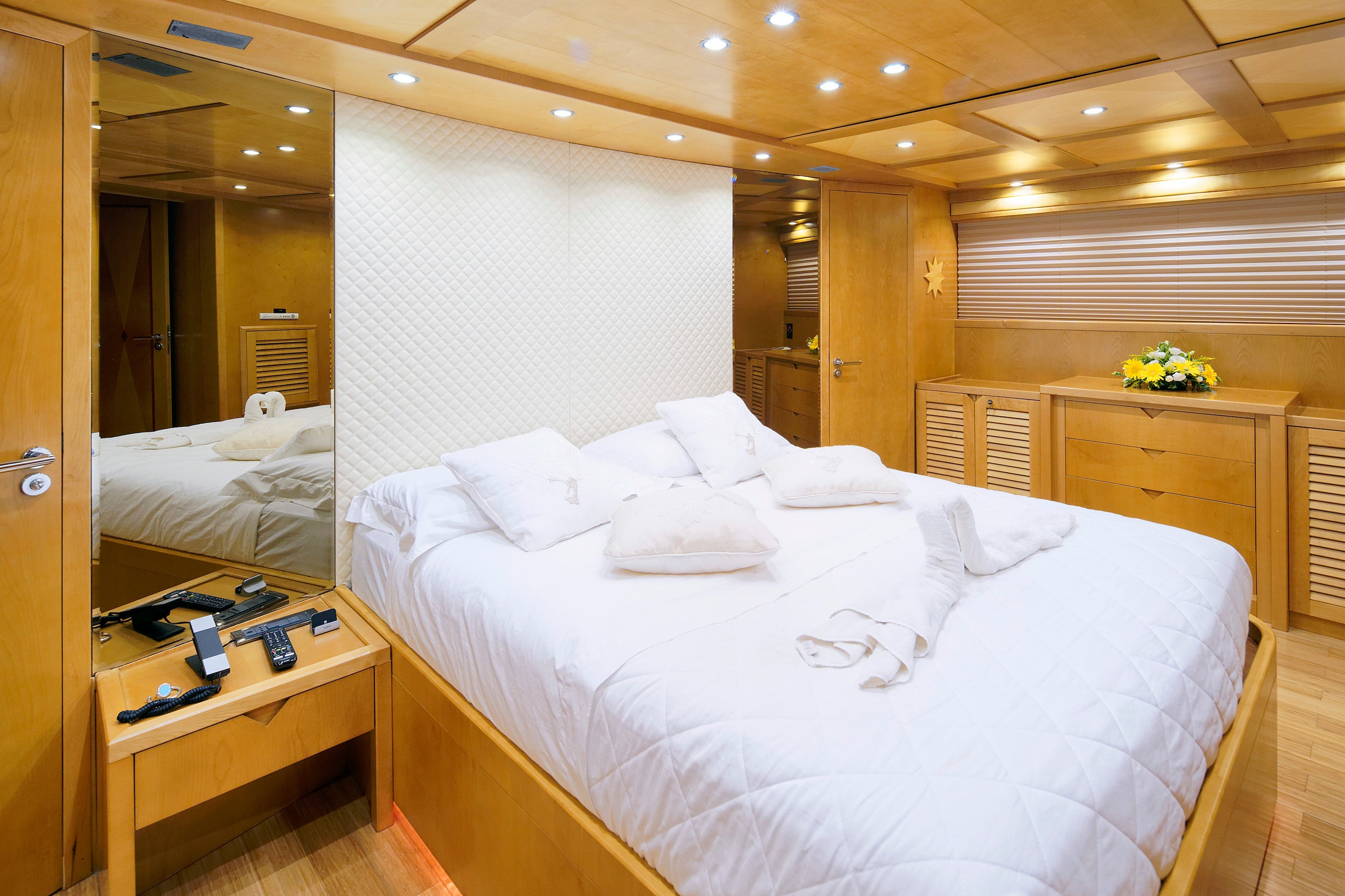 Super yacht charter Amalfi coast 