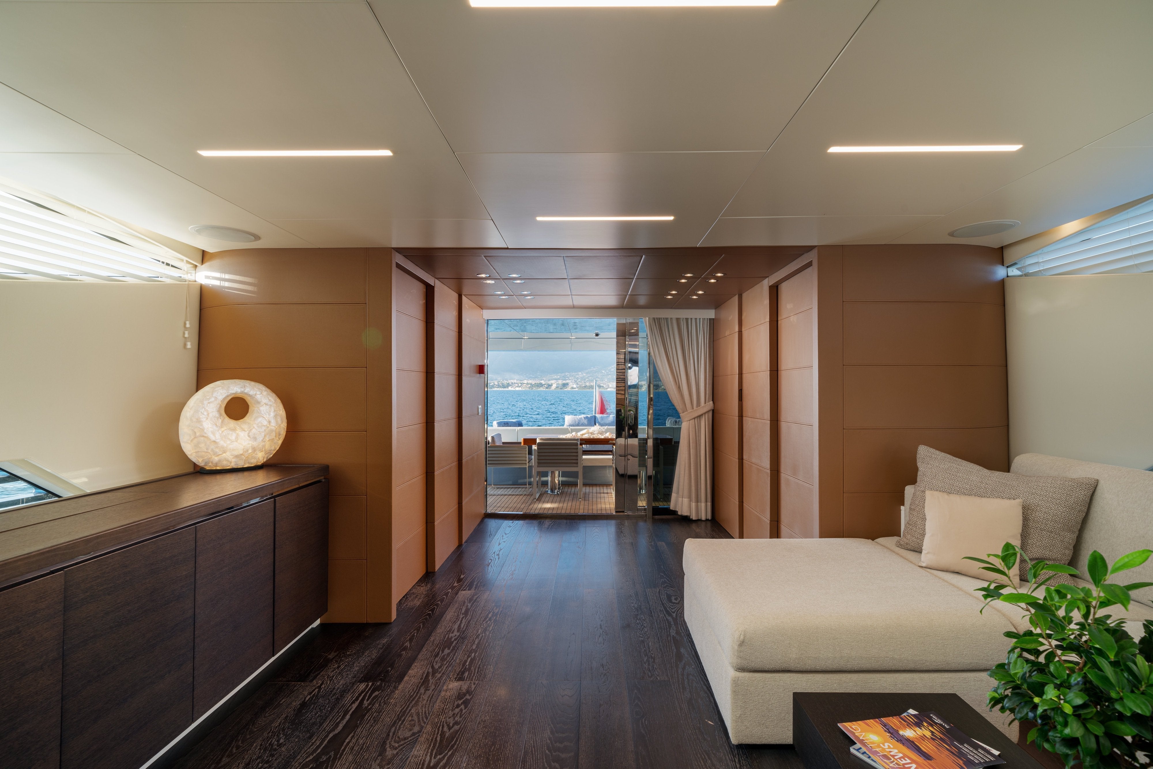 Term yacht Charter Cannes 