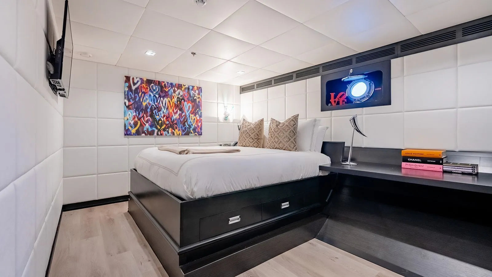 superyacht charter in Cannes France