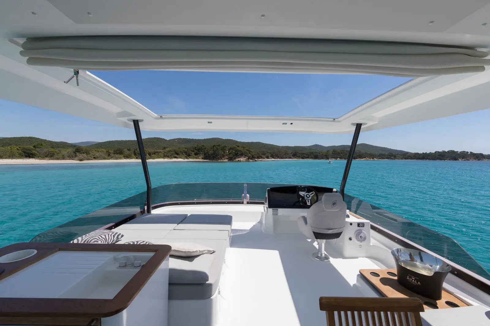 best yacht charter Cannes 