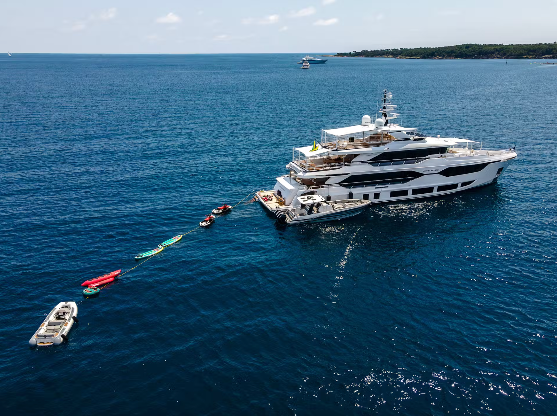 party yacht Charter Cannes