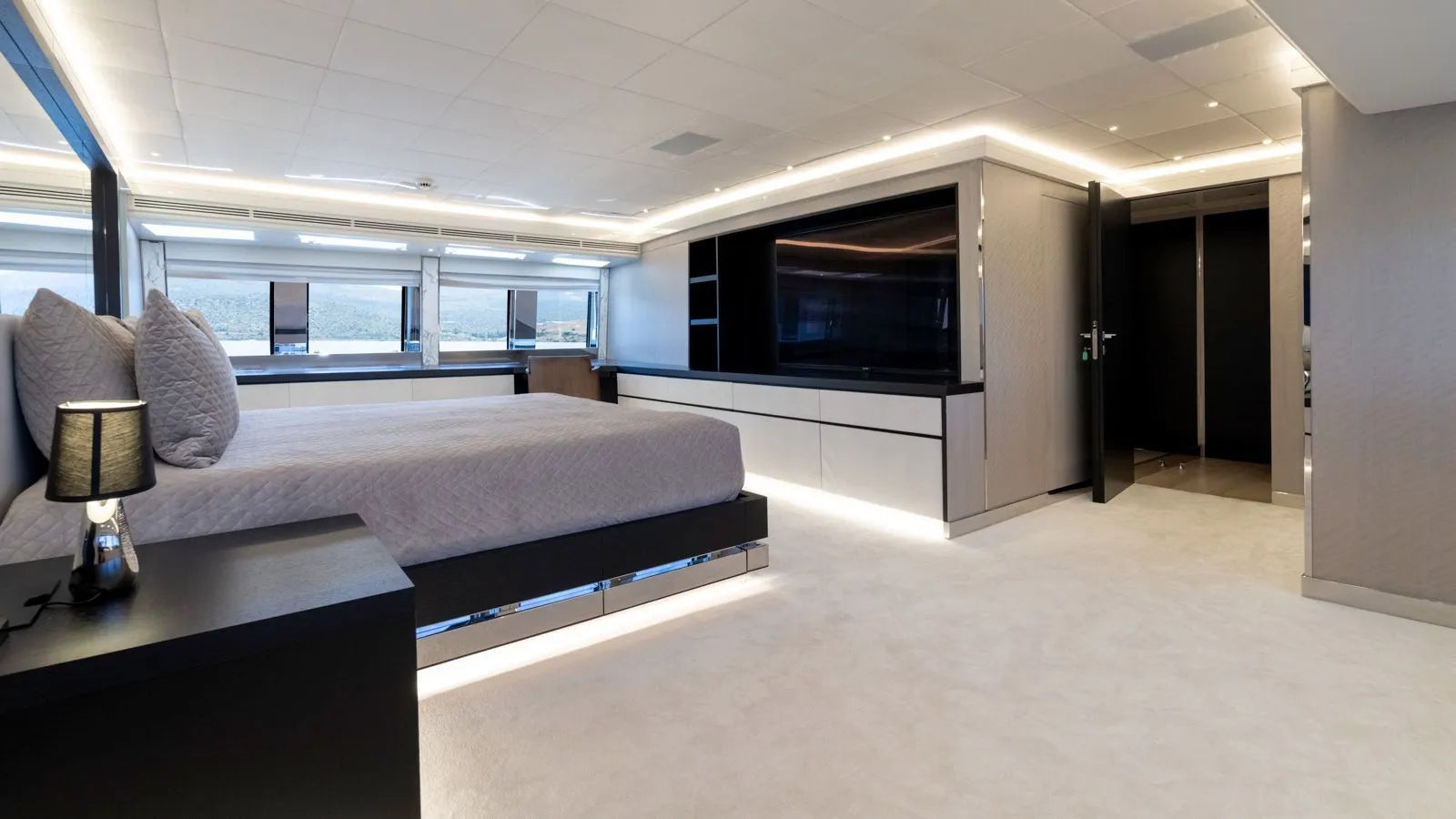 M/Y AQUILA private yacht charter Cannes