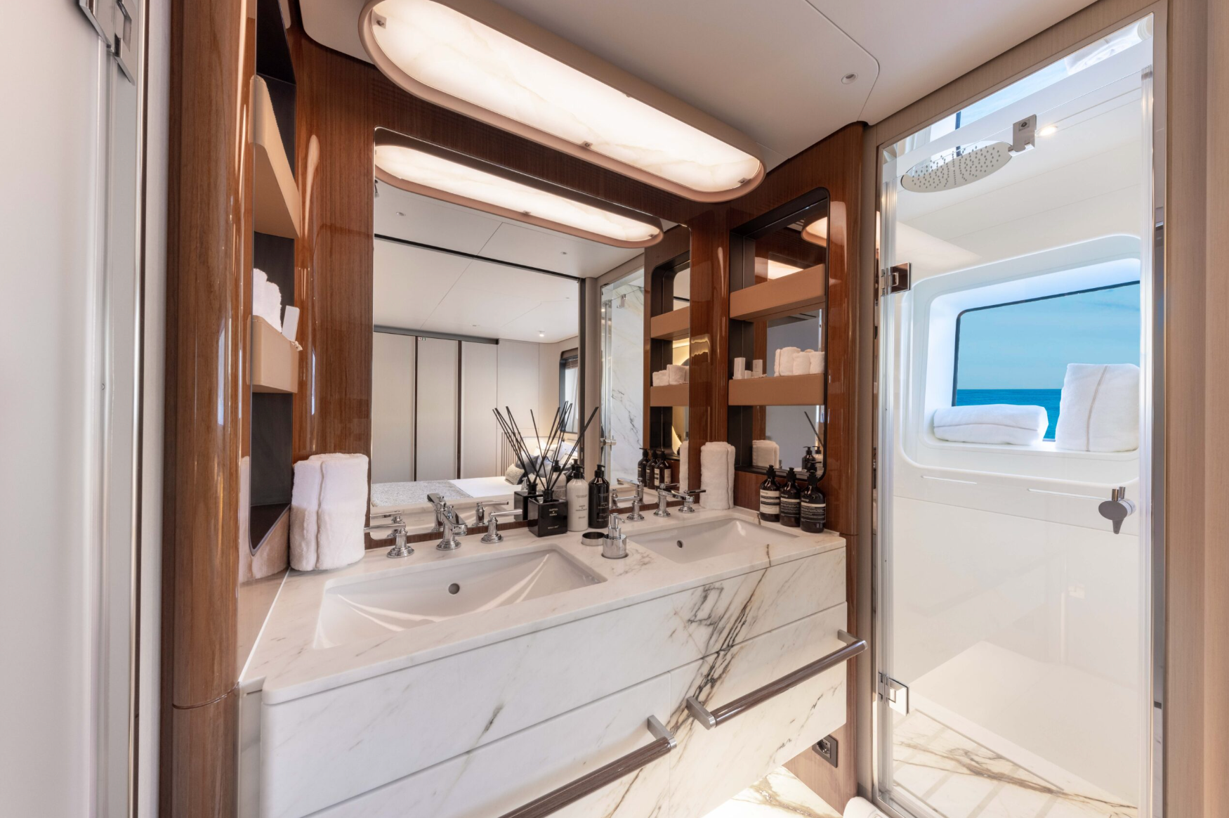 M/Y Ocean One Yacht for rent Cannes France