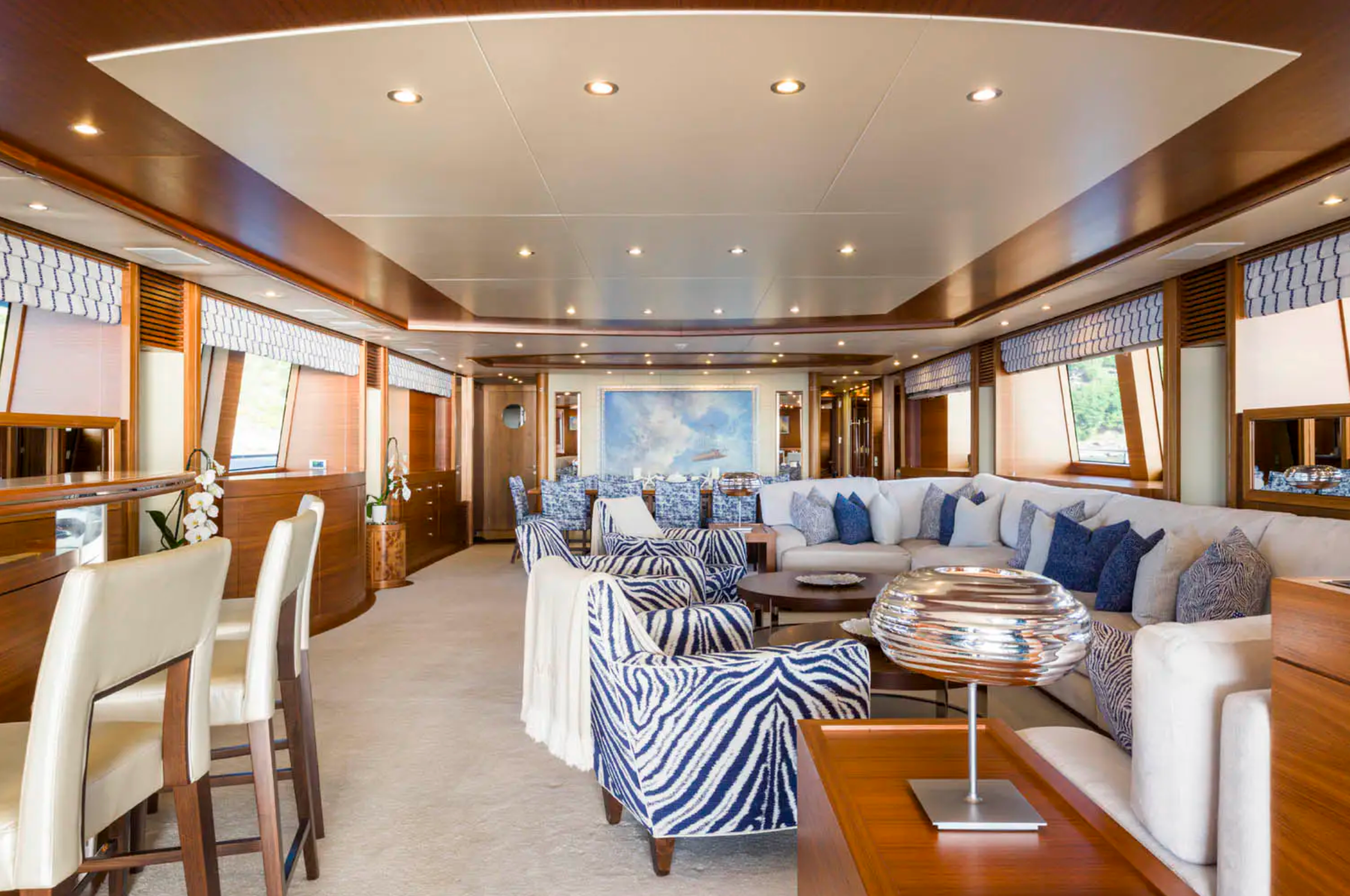 balista fully crewed yacht charters St Tropez France