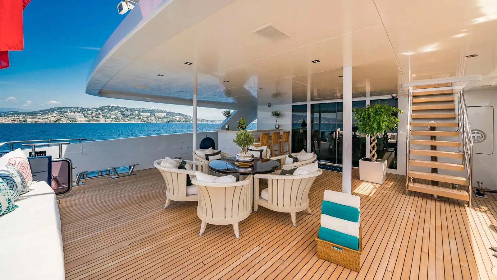 5 star yacht charters Monaco