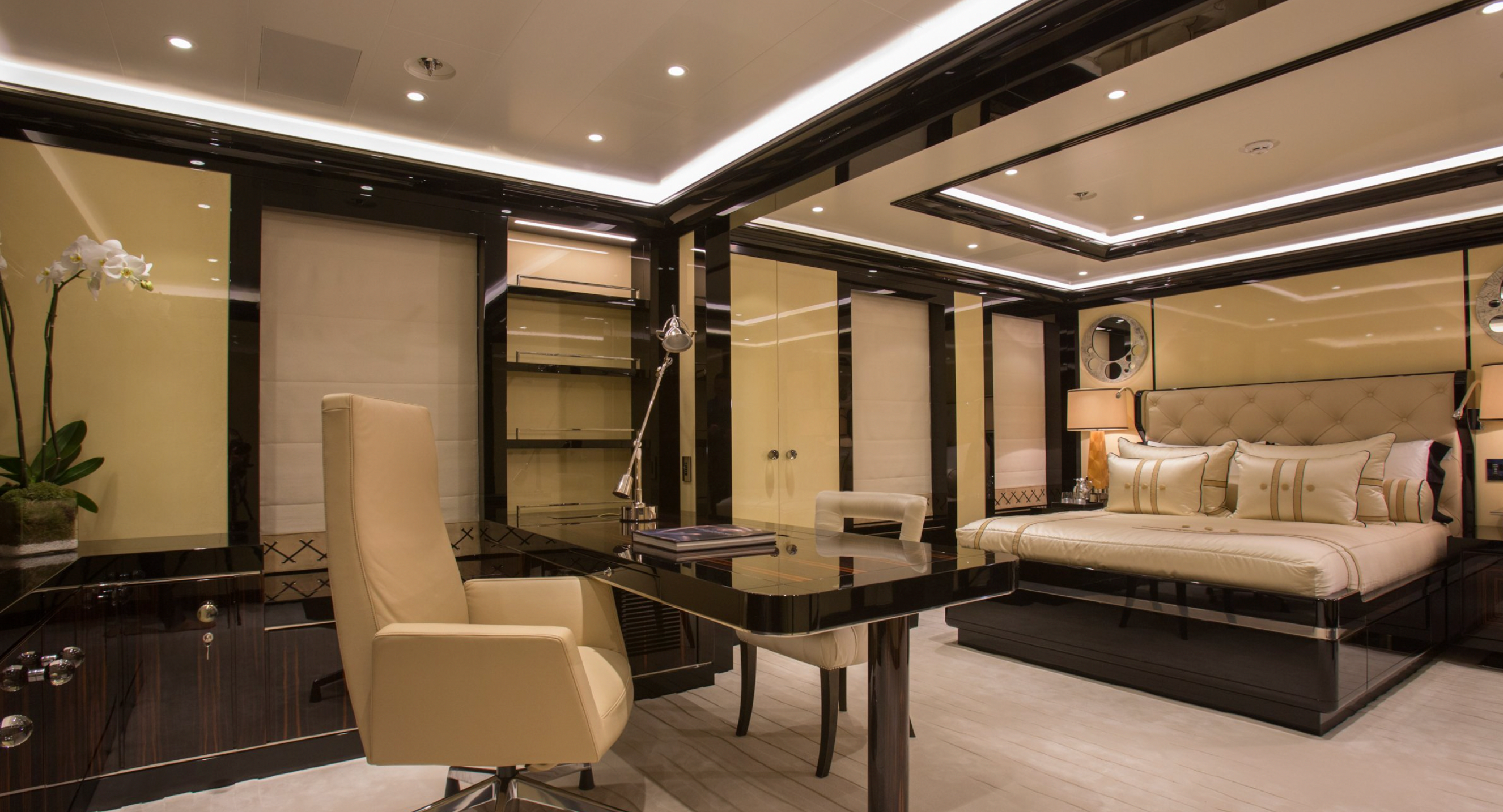 OKTO motor yacht charters St Tropez France